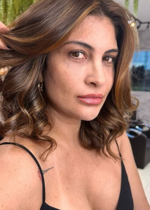 Penteado e maquiagem no Studio Martinelli, Jardim Santa Fé